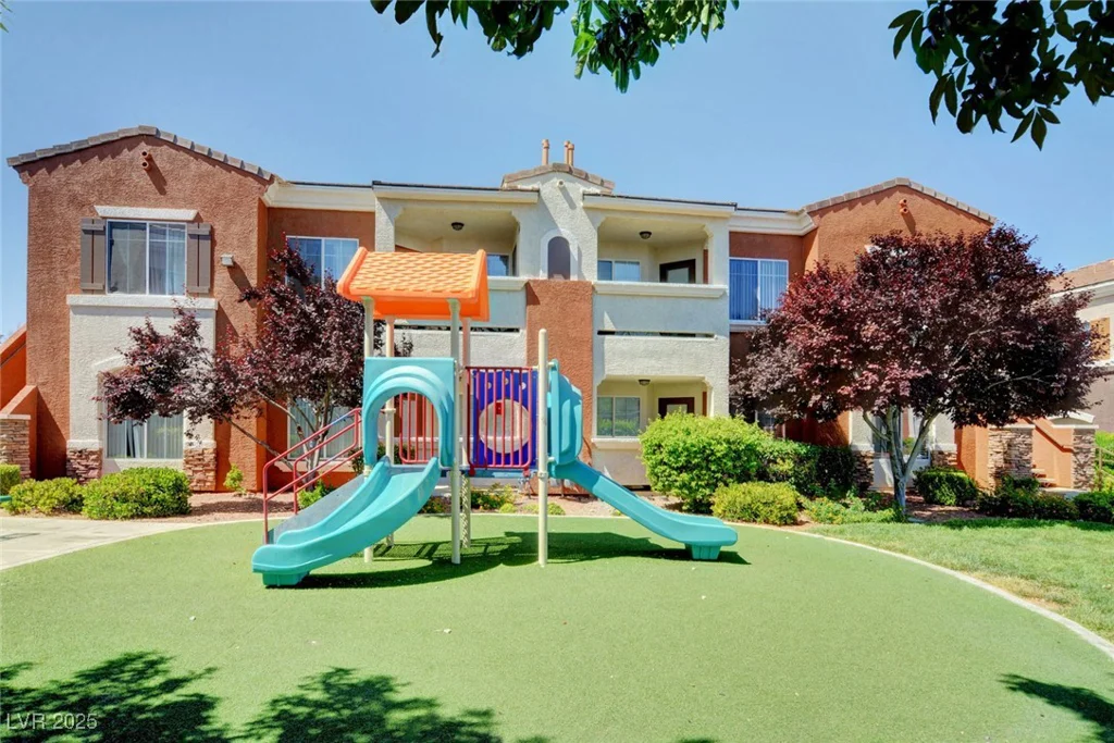 9303 Gilcrease, Las Vegas, NV 89149