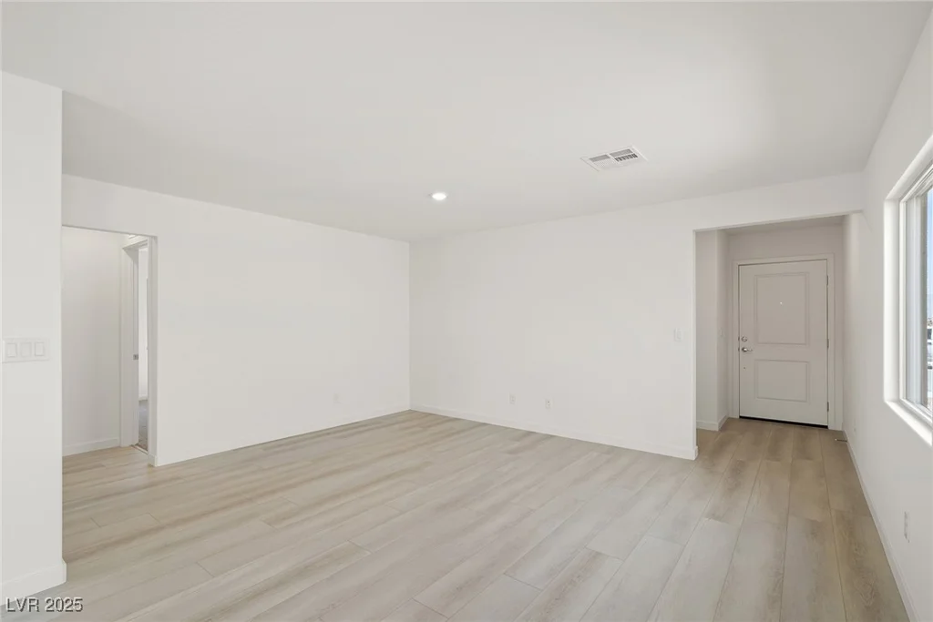2618 Lily Point, Las Vegas, NV 89156