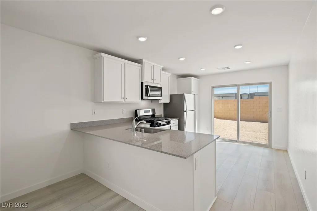 2618 Lily Point, Las Vegas, NV 89156
