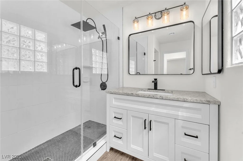 3440 White Mission, Las Vegas, NV 89129