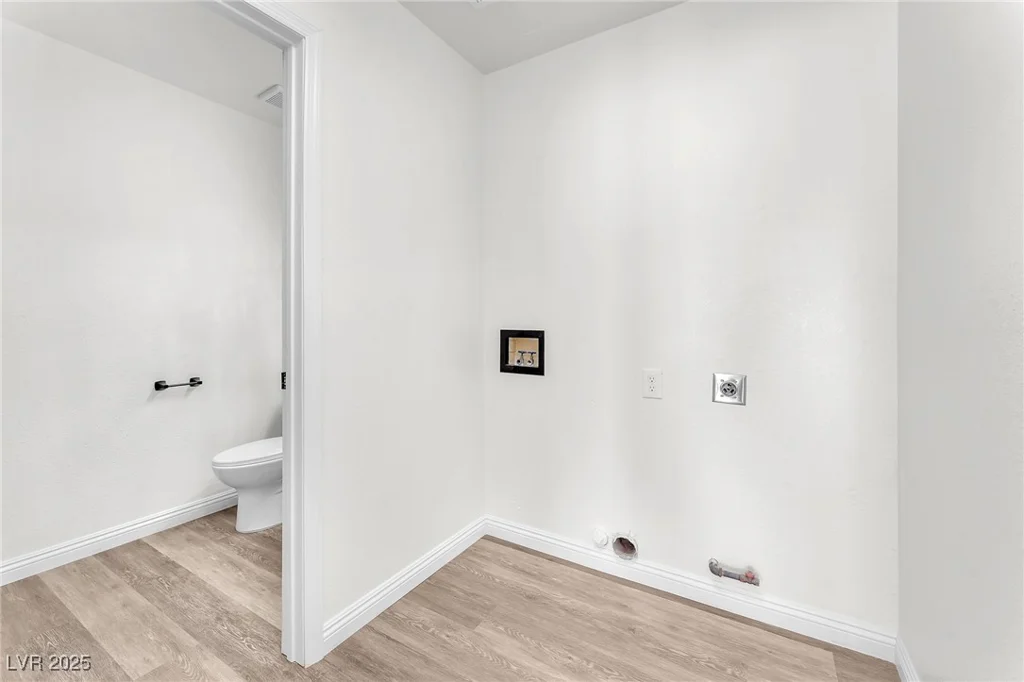 3440 White Mission, Las Vegas, NV 89129