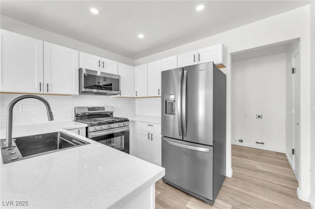 3440 White Mission, Las Vegas, NV 89129