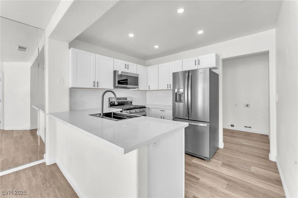 3440 White Mission, Las Vegas, NV 89129