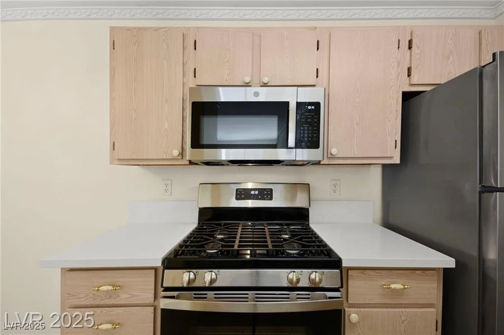 7885 Flamingo, Las Vegas, NV 89147