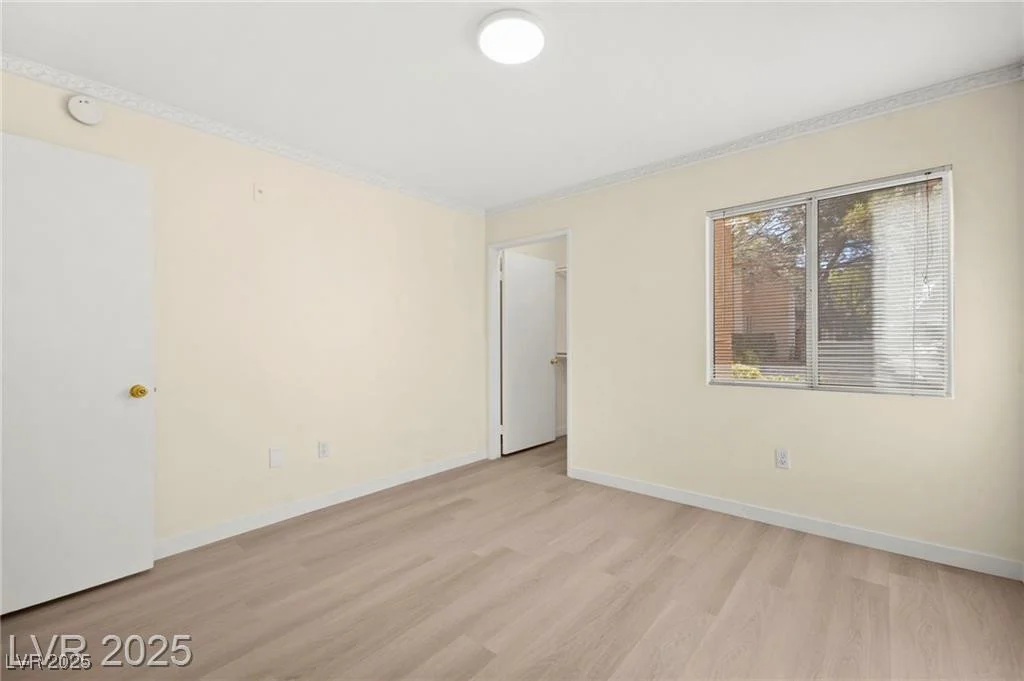 7885 Flamingo, Las Vegas, NV 89147