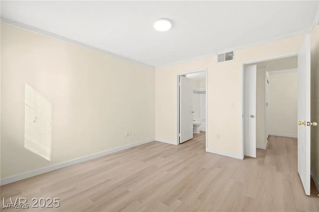 7885 Flamingo, Las Vegas, NV 89147
