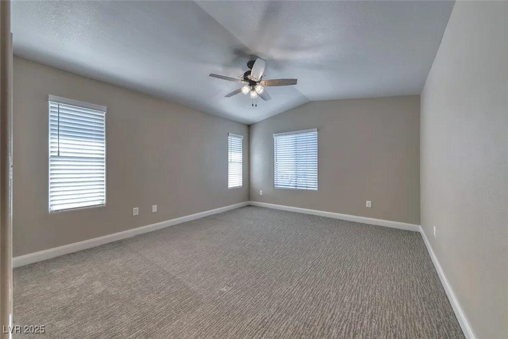 9261 Apache Springs, Las Vegas, NV 89117