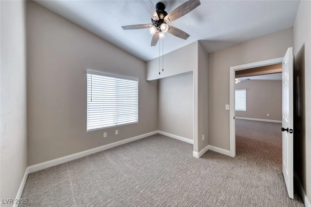 9261 Apache Springs, Las Vegas, NV 89117