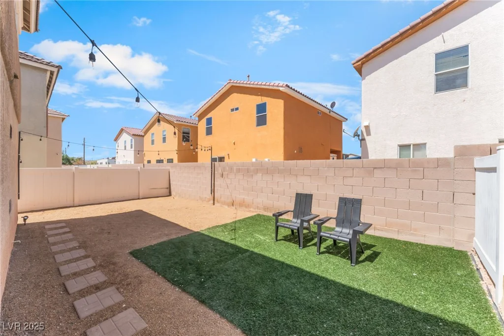 2149 Clancy, Las Vegas, NV 89156