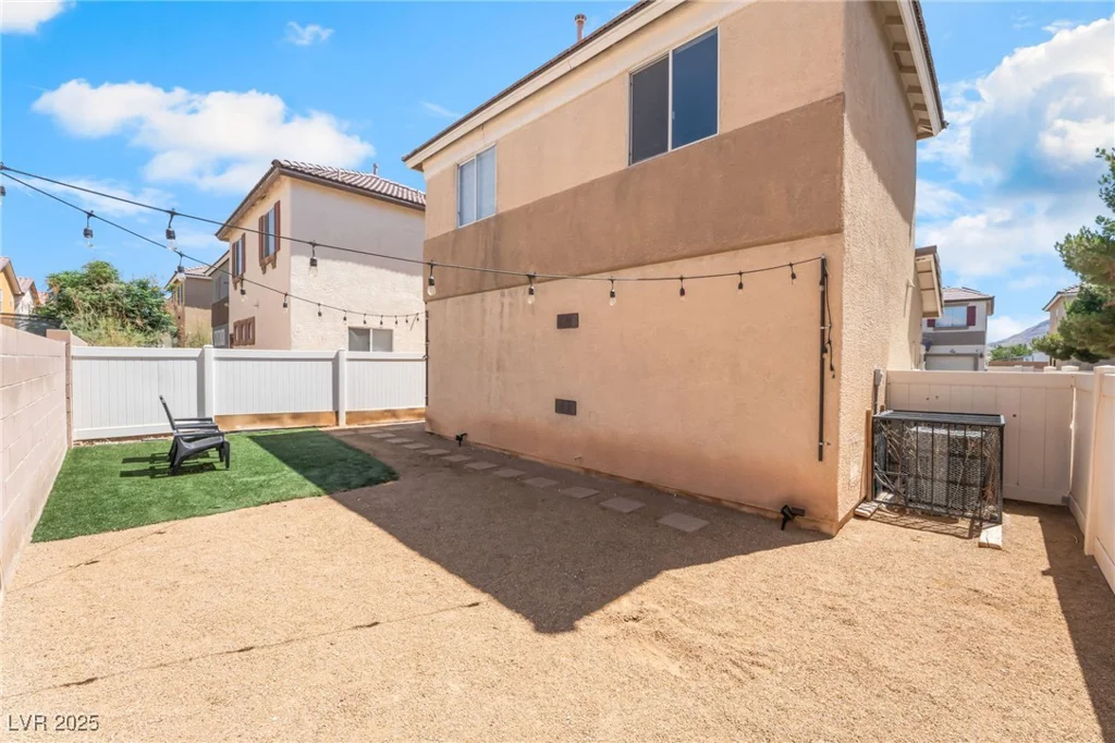2149 Clancy, Las Vegas, NV 89156