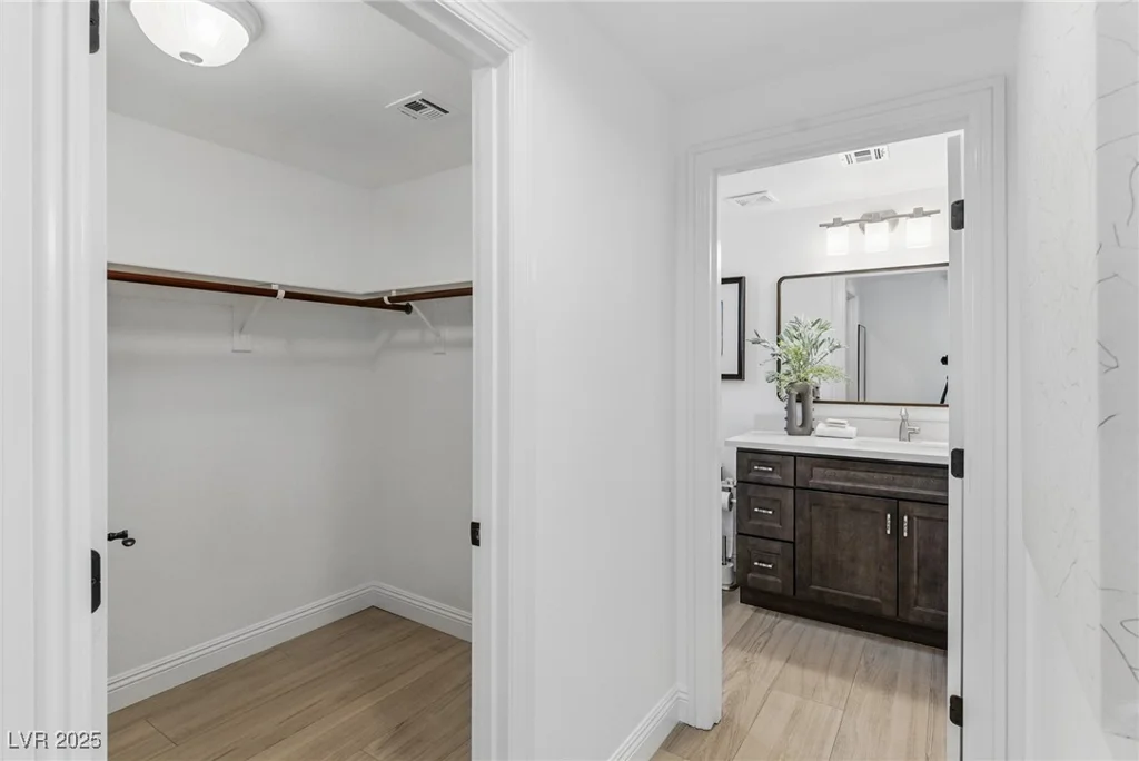 11775 Woodbrook, Las Vegas, NV 89141