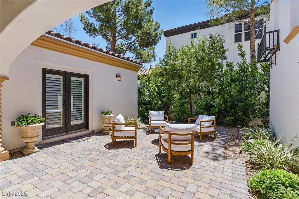 11775 Woodbrook, Las Vegas, NV 89141