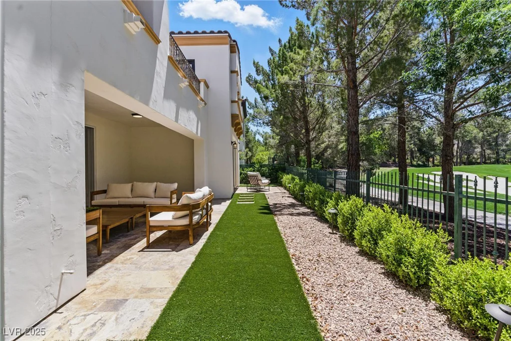 11775 Woodbrook, Las Vegas, NV 89141