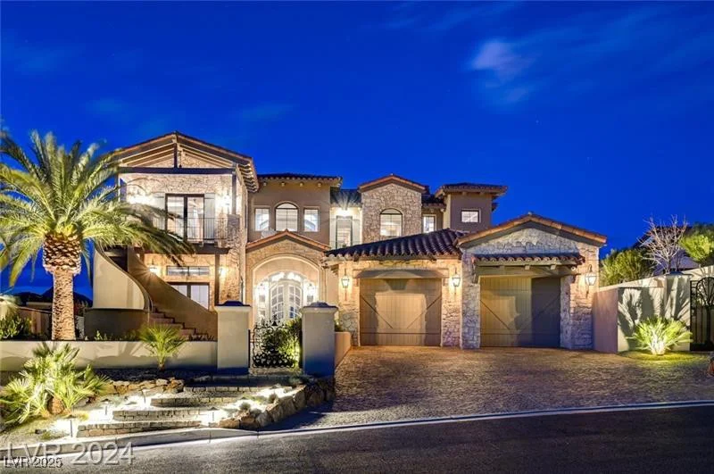 30 Via Tiberius, Henderson, NV 89011