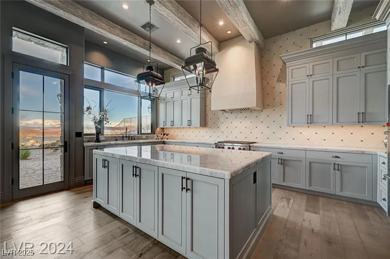 30 Via Tiberius, Henderson, NV 89011