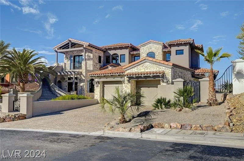 30 Via Tiberius, Henderson, NV 89011