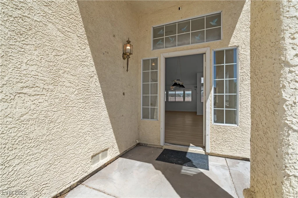 920 Serpentina, Las Vegas, NV 89123