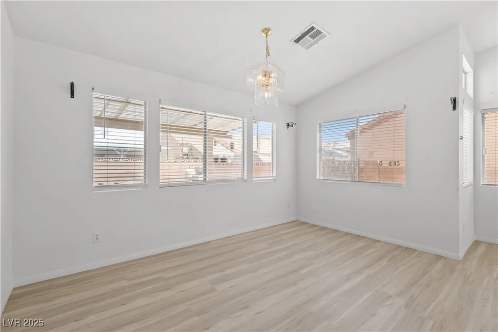 920 Serpentina, Las Vegas, NV 89123