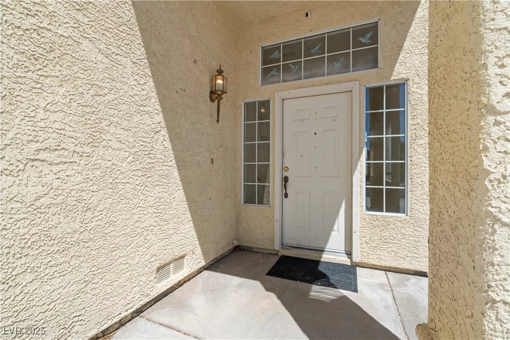 920 Serpentina, Las Vegas, NV 89123