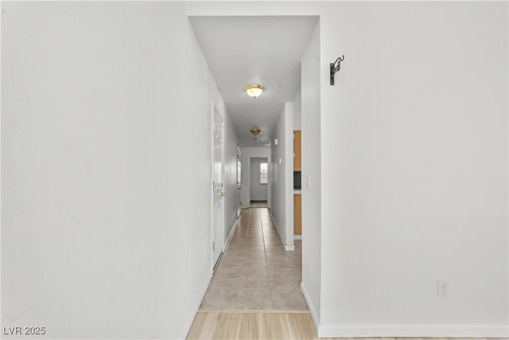 920 Serpentina, Las Vegas, NV 89123