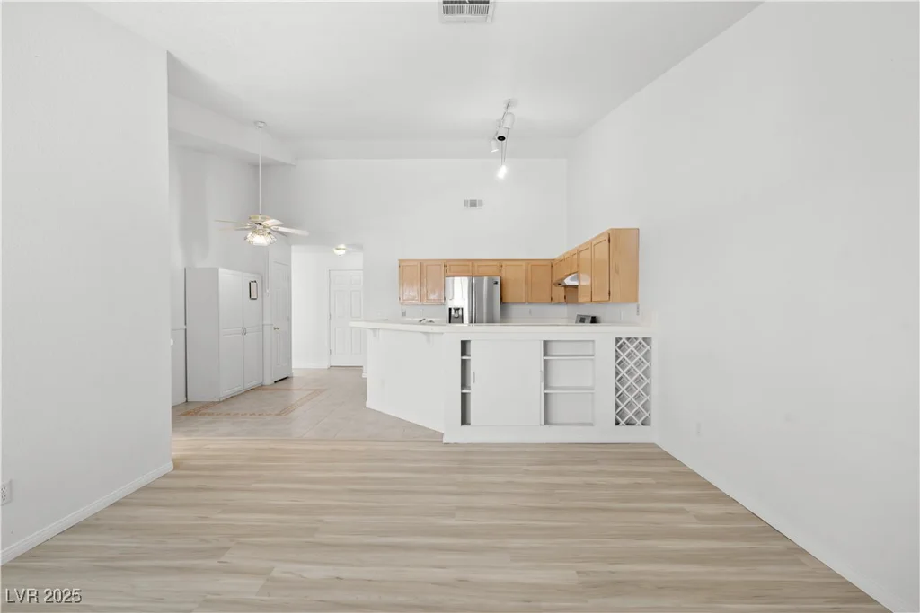 920 Serpentina, Las Vegas, NV 89123