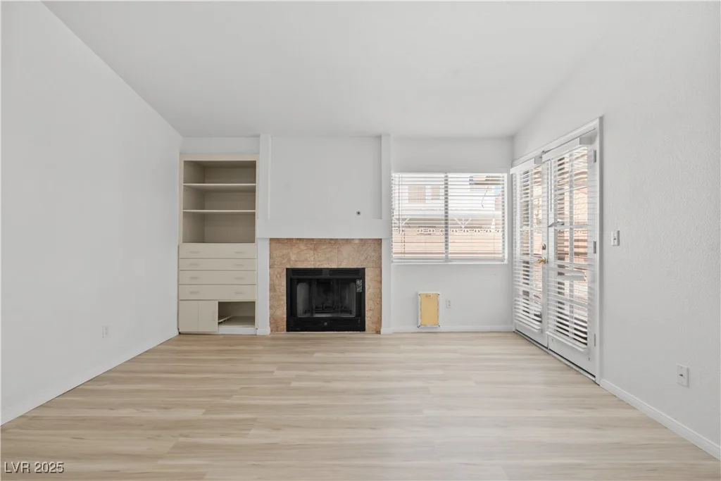 920 Serpentina, Las Vegas, NV 89123