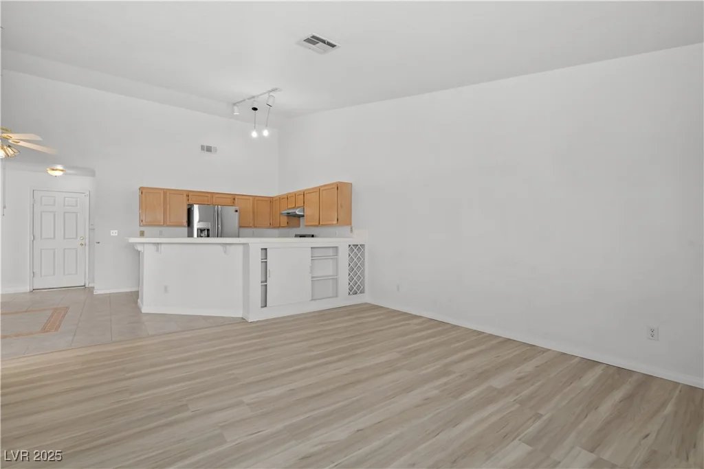 920 Serpentina, Las Vegas, NV 89123