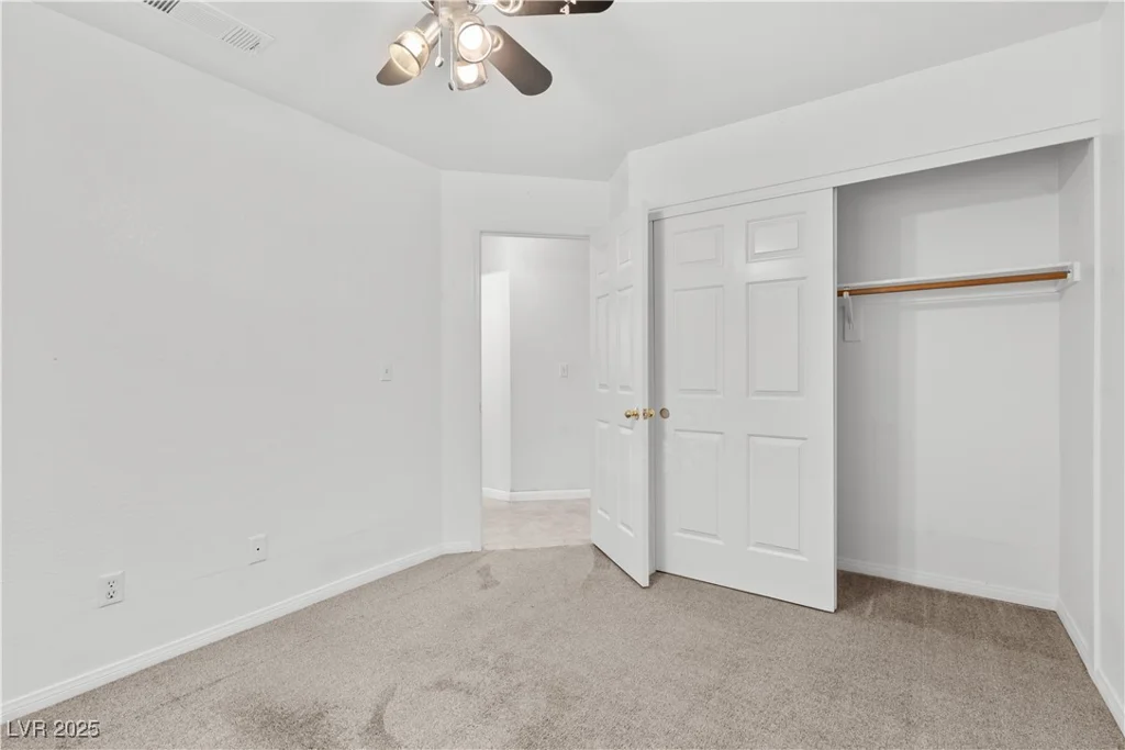 920 Serpentina, Las Vegas, NV 89123