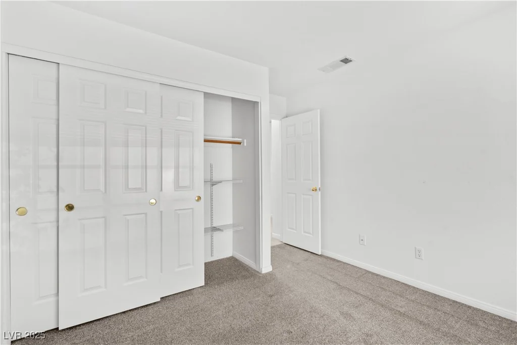 920 Serpentina, Las Vegas, NV 89123