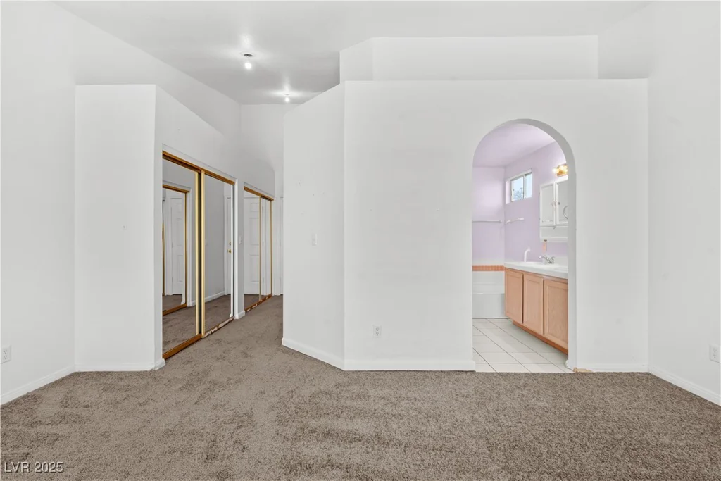 920 Serpentina, Las Vegas, NV 89123