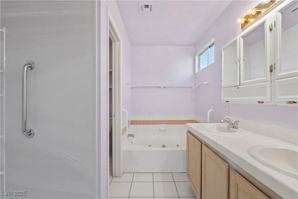 920 Serpentina, Las Vegas, NV 89123