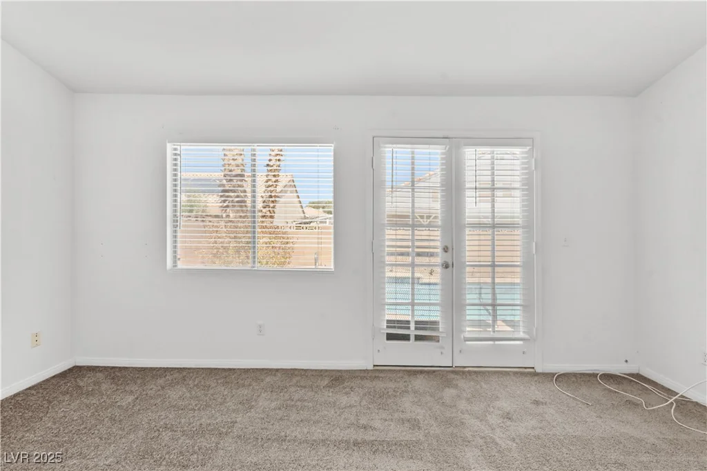 920 Serpentina, Las Vegas, NV 89123