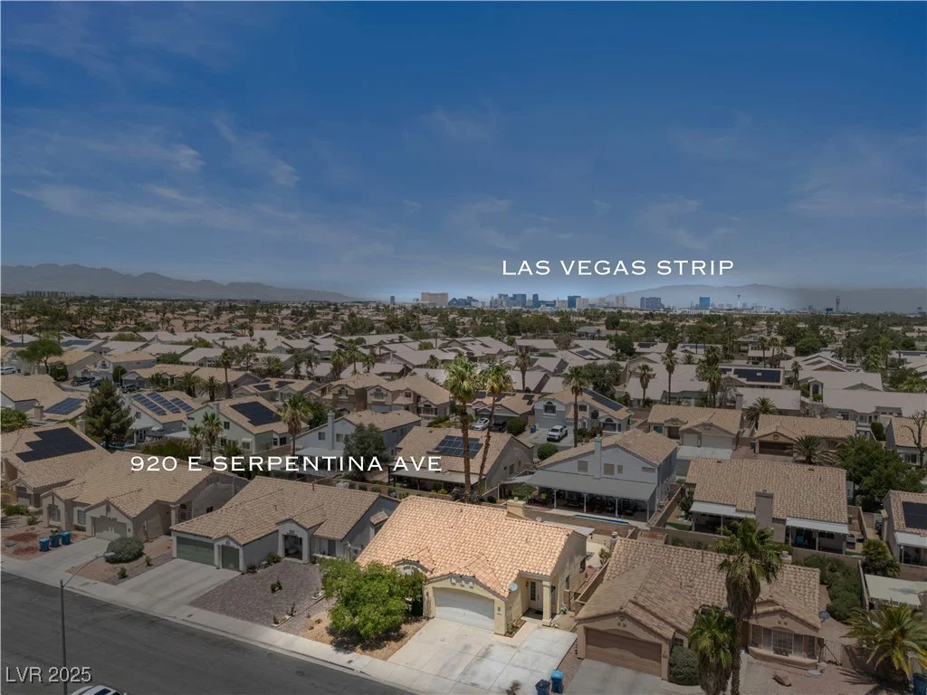 920 Serpentina, Las Vegas, NV 89123
