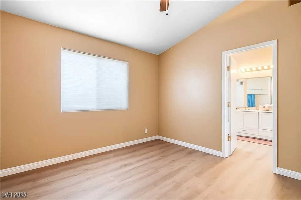 4314 Flaming Ridge, Las Vegas, NV 89147