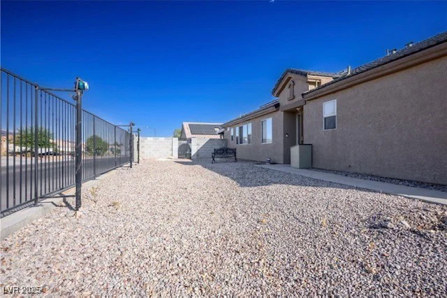 4314 Flaming Ridge, Las Vegas, NV 89147