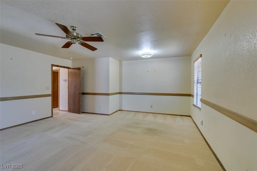 5505 Excelsior Springs, Las Vegas, NV 89130