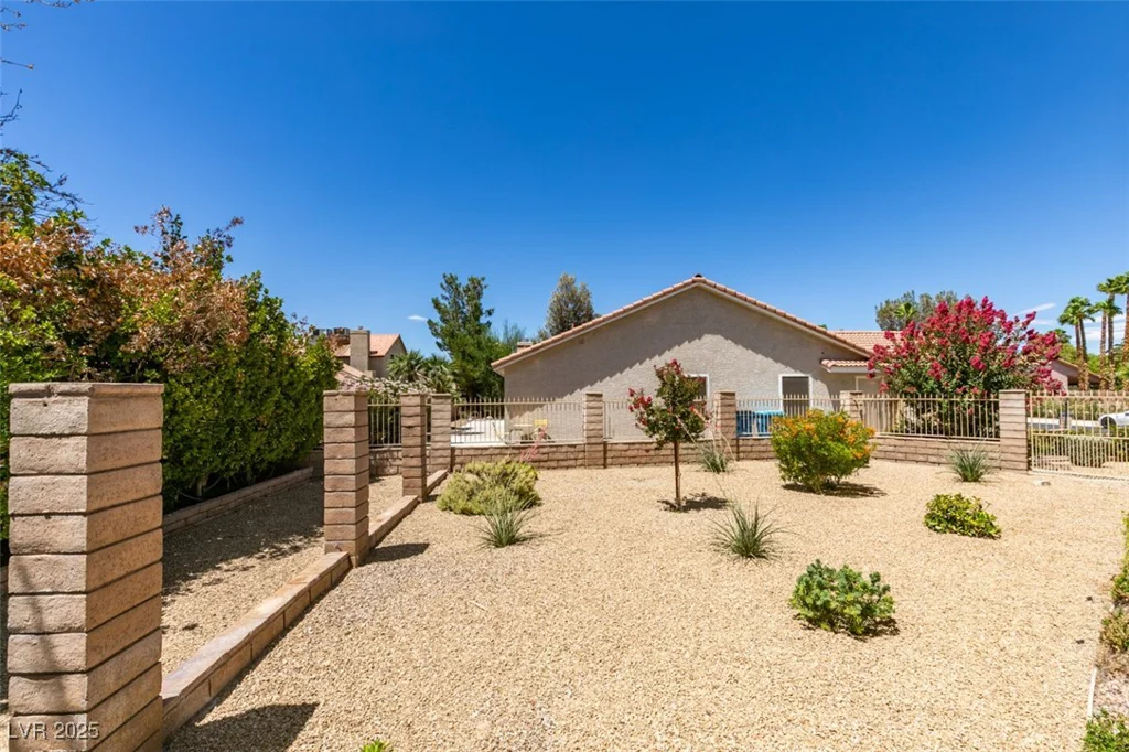 5505 Excelsior Springs, Las Vegas, NV 89130