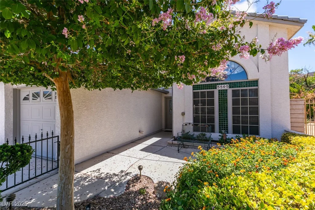 5505 Excelsior Springs, Las Vegas, NV 89130