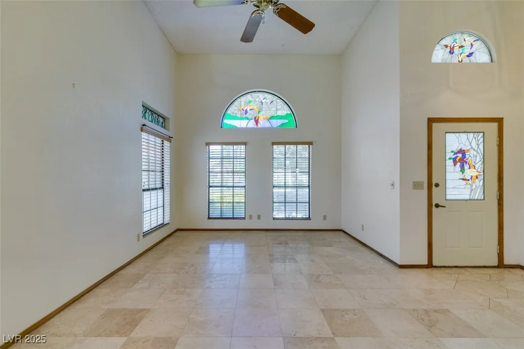 5505 Excelsior Springs, Las Vegas, NV 89130