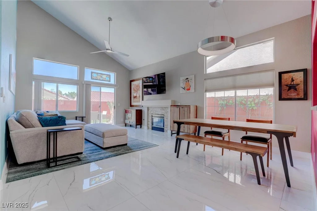 1910 Coyote Pass, Henderson, NV 89012