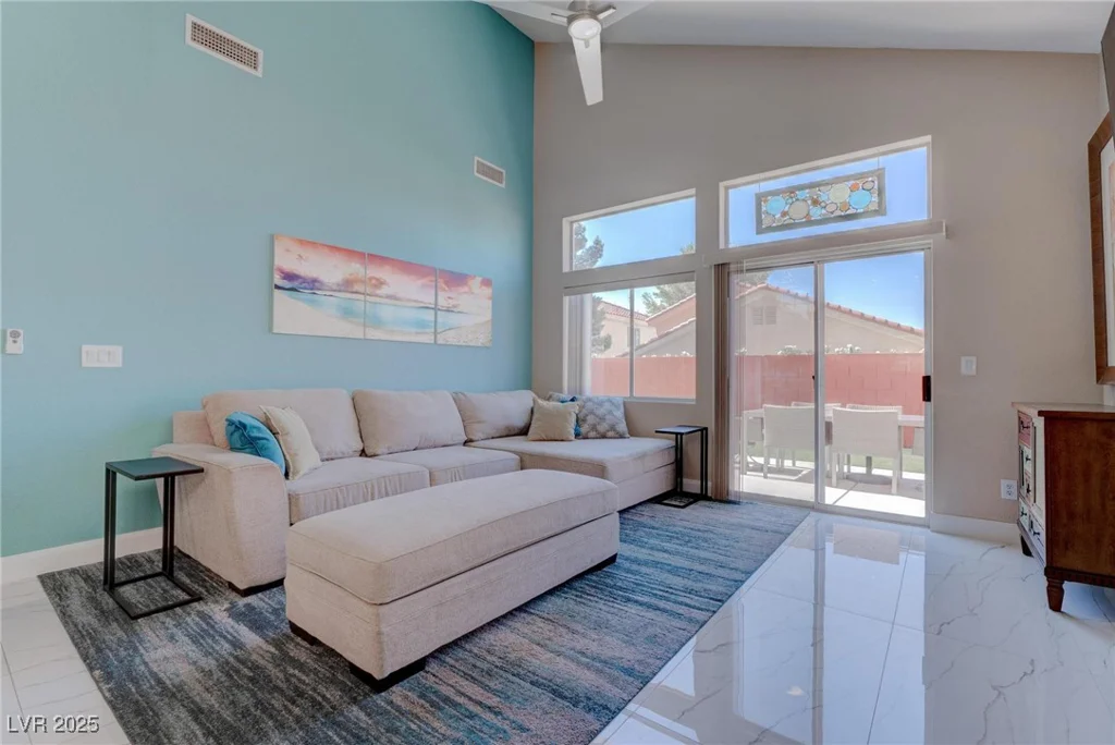 1910 Coyote Pass, Henderson, NV 89012