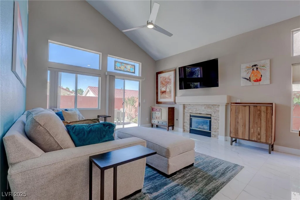 1910 Coyote Pass, Henderson, NV 89012