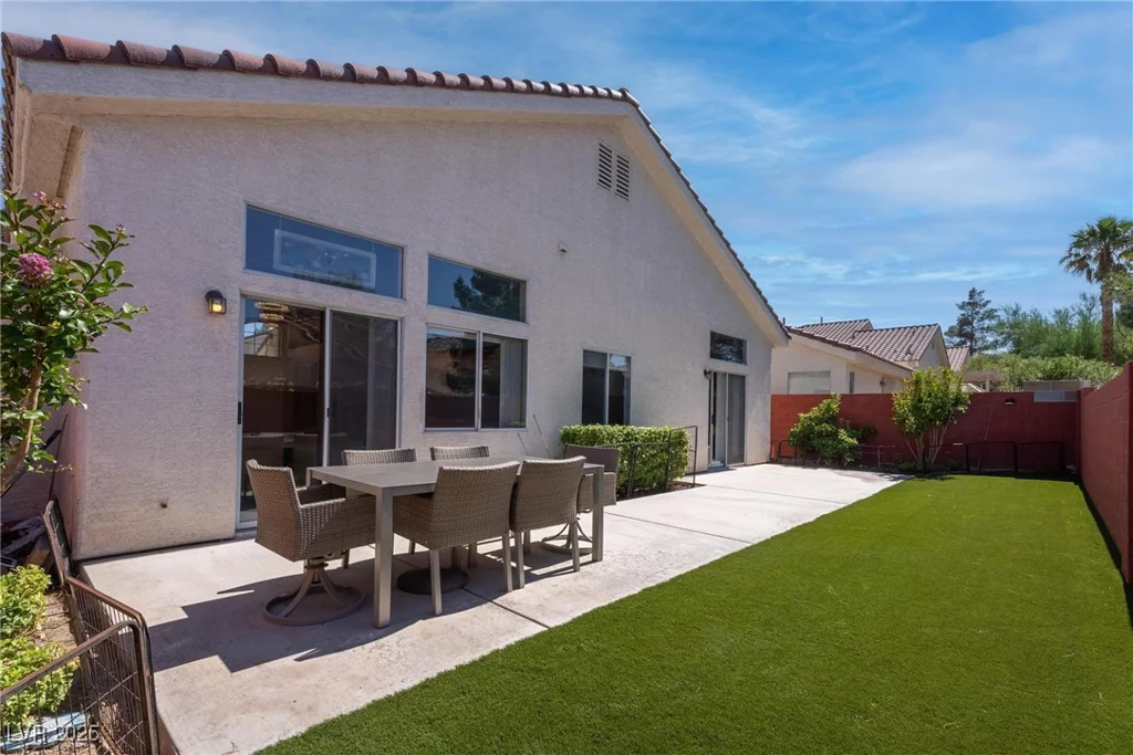 1910 Coyote Pass, Henderson, NV 89012