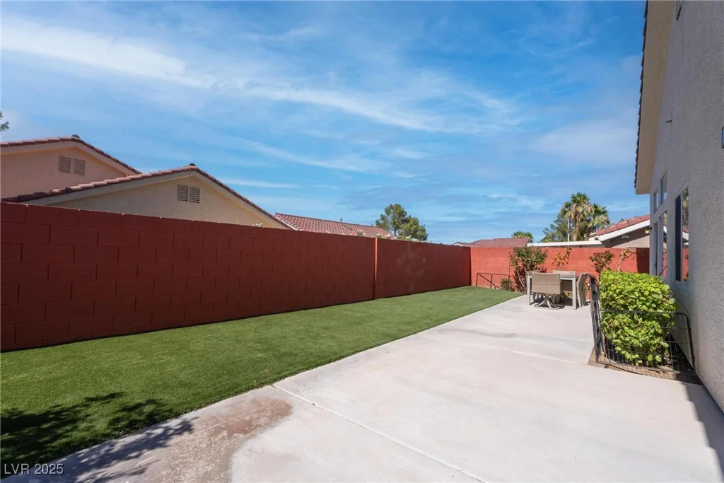1910 Coyote Pass, Henderson, NV 89012