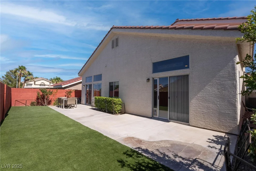 1910 Coyote Pass, Henderson, NV 89012