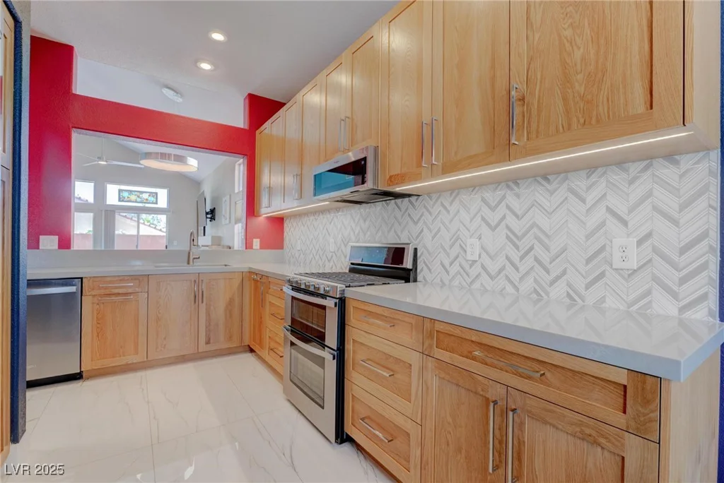 1910 Coyote Pass, Henderson, NV 89012