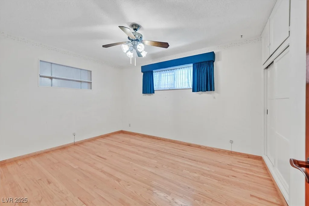 1331 Melville, Las Vegas, NV 89102
