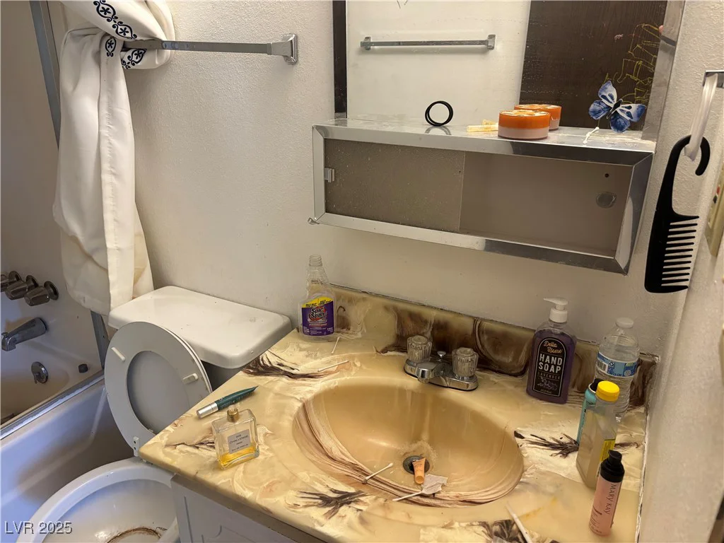 4928 Philadelphia, Las Vegas, NV 89104