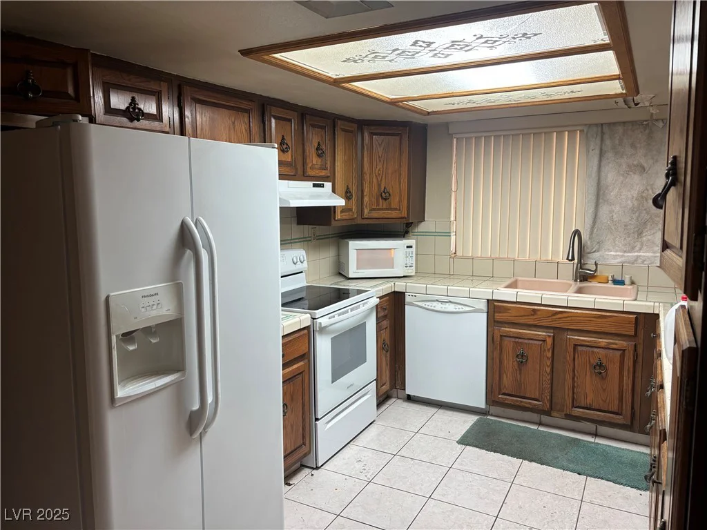 4928 Philadelphia, Las Vegas, NV 89104