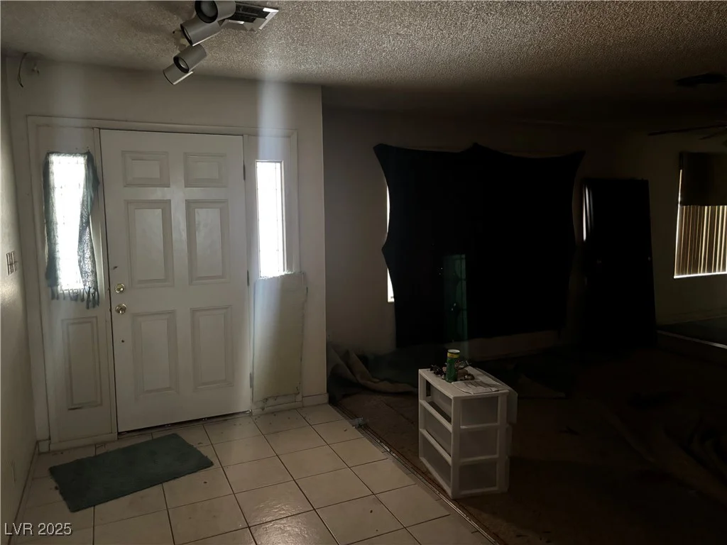 4928 Philadelphia, Las Vegas, NV 89104